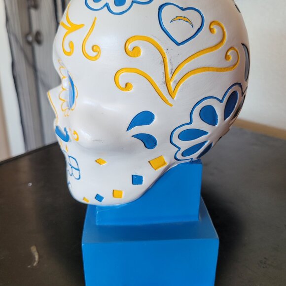 San Diego Chargers sugar skull - Picture 5 of 6